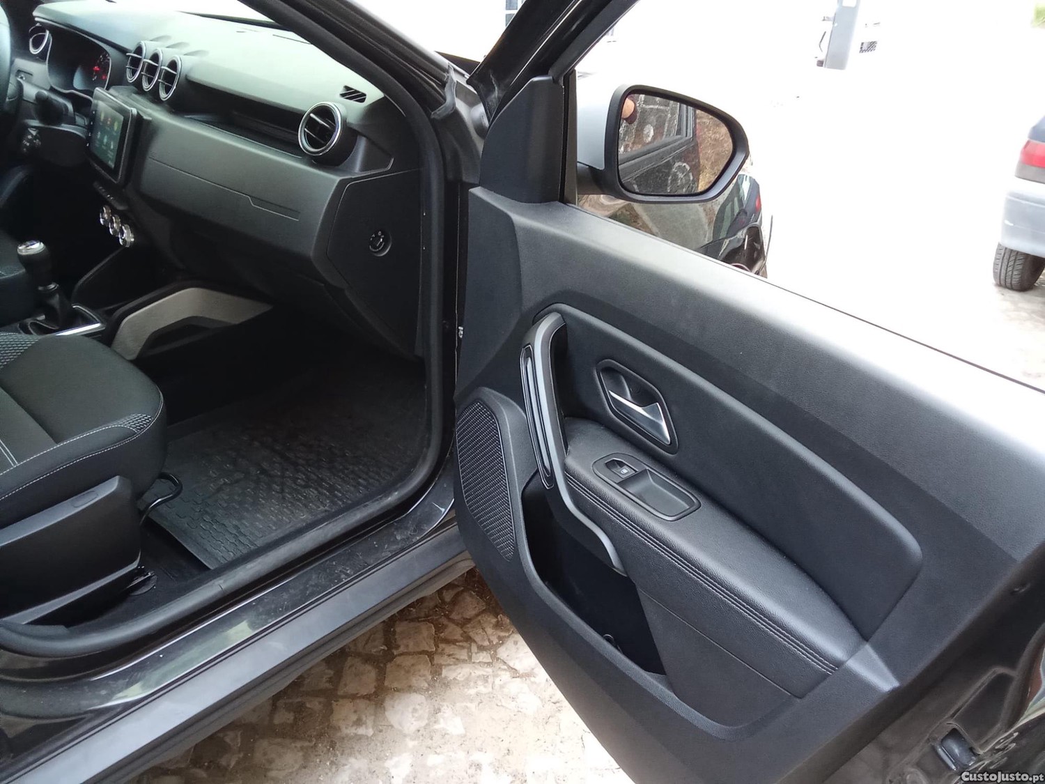 Dacia Duster Prestígio Eco-G 100 Bi-Fuel — fotografia 7