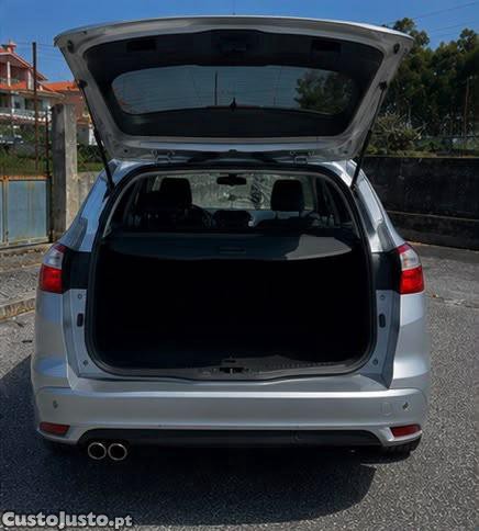 Ford Focus 1.6 Tdci sw — fotografia 7