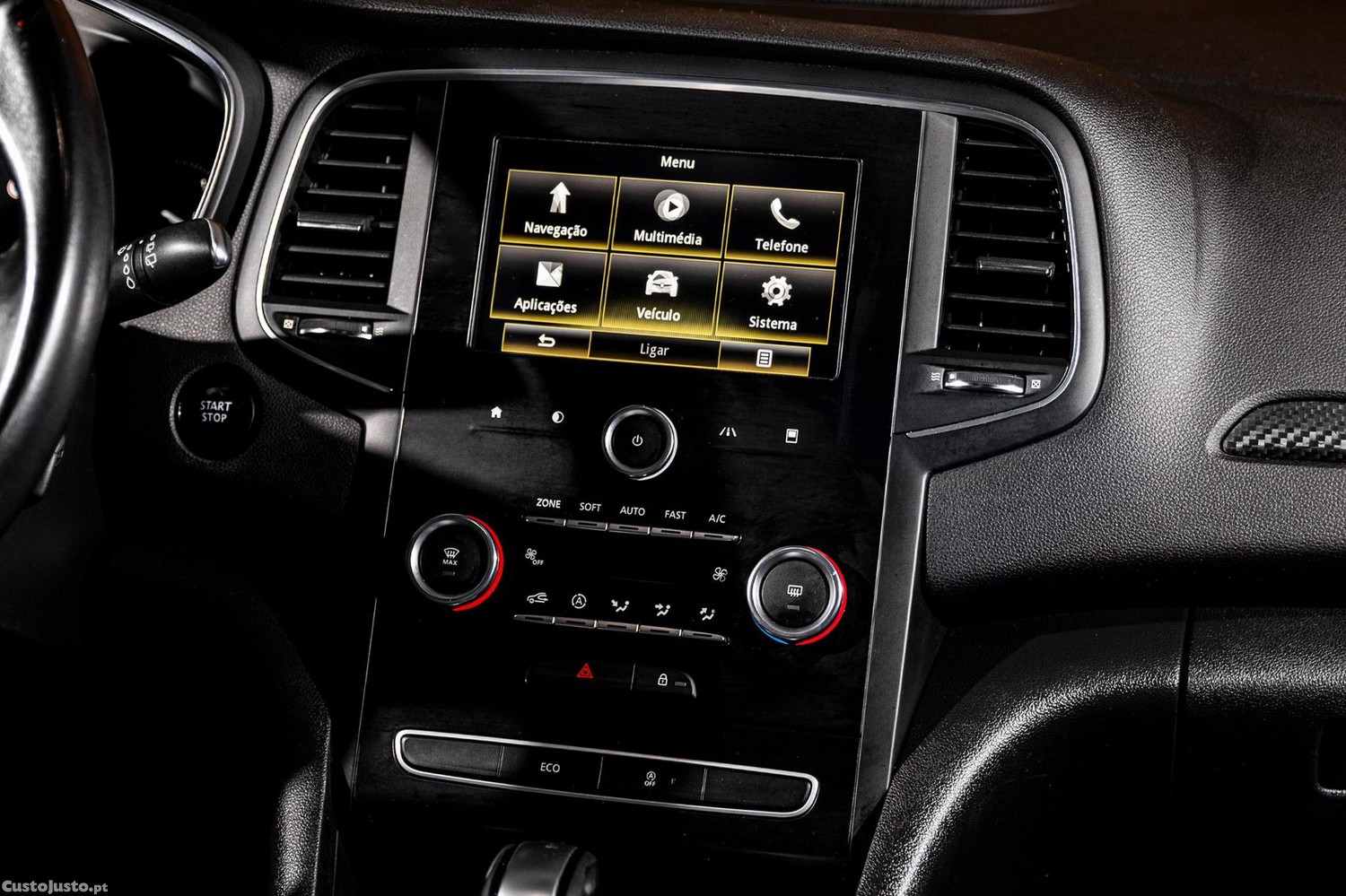 Renault Mégane Sport Tourer 1.5 dCi Limited EDC — fotografia 12