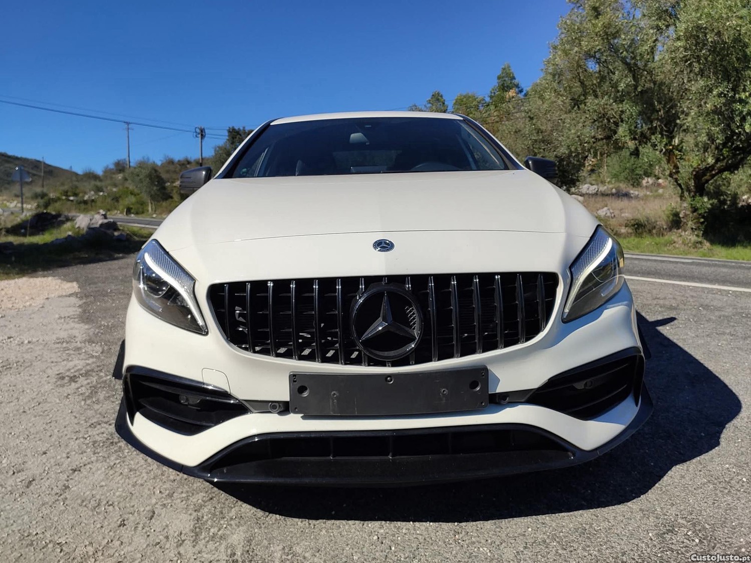 Mercedes-Benz A 45 AMG 4-MATIC — fotografia 9