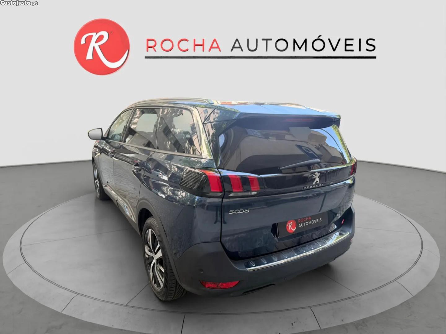 Peugeot 5008 1.2 PureTech Allure — fotografia 3