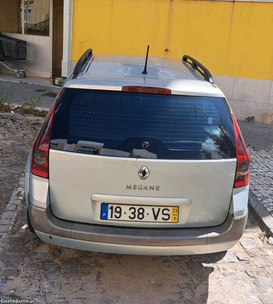 Renault Mégane Break 1.5Dci — fotografia 7