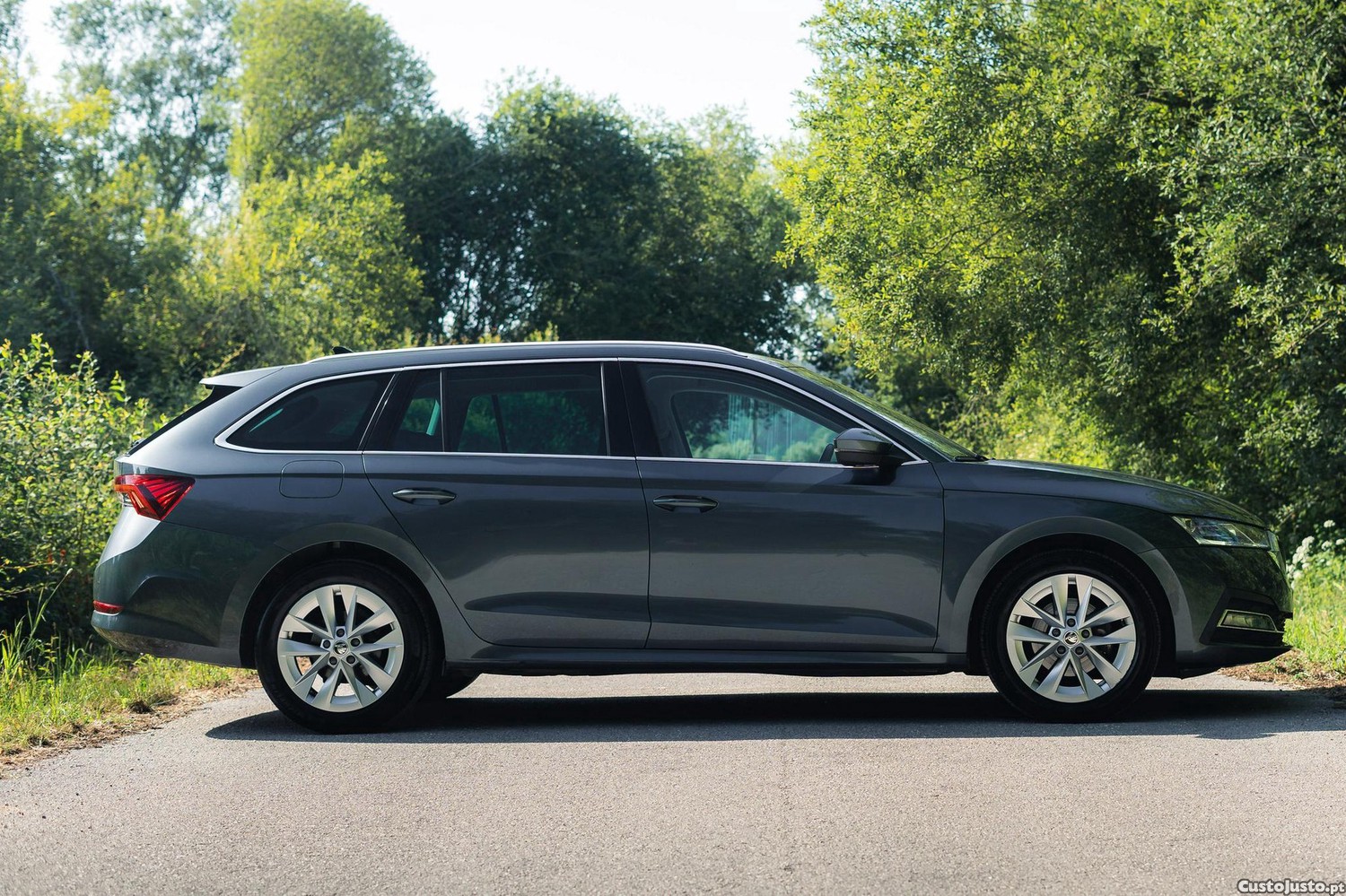 Skoda Octavia 2.0 TDI Style — fotografia 13