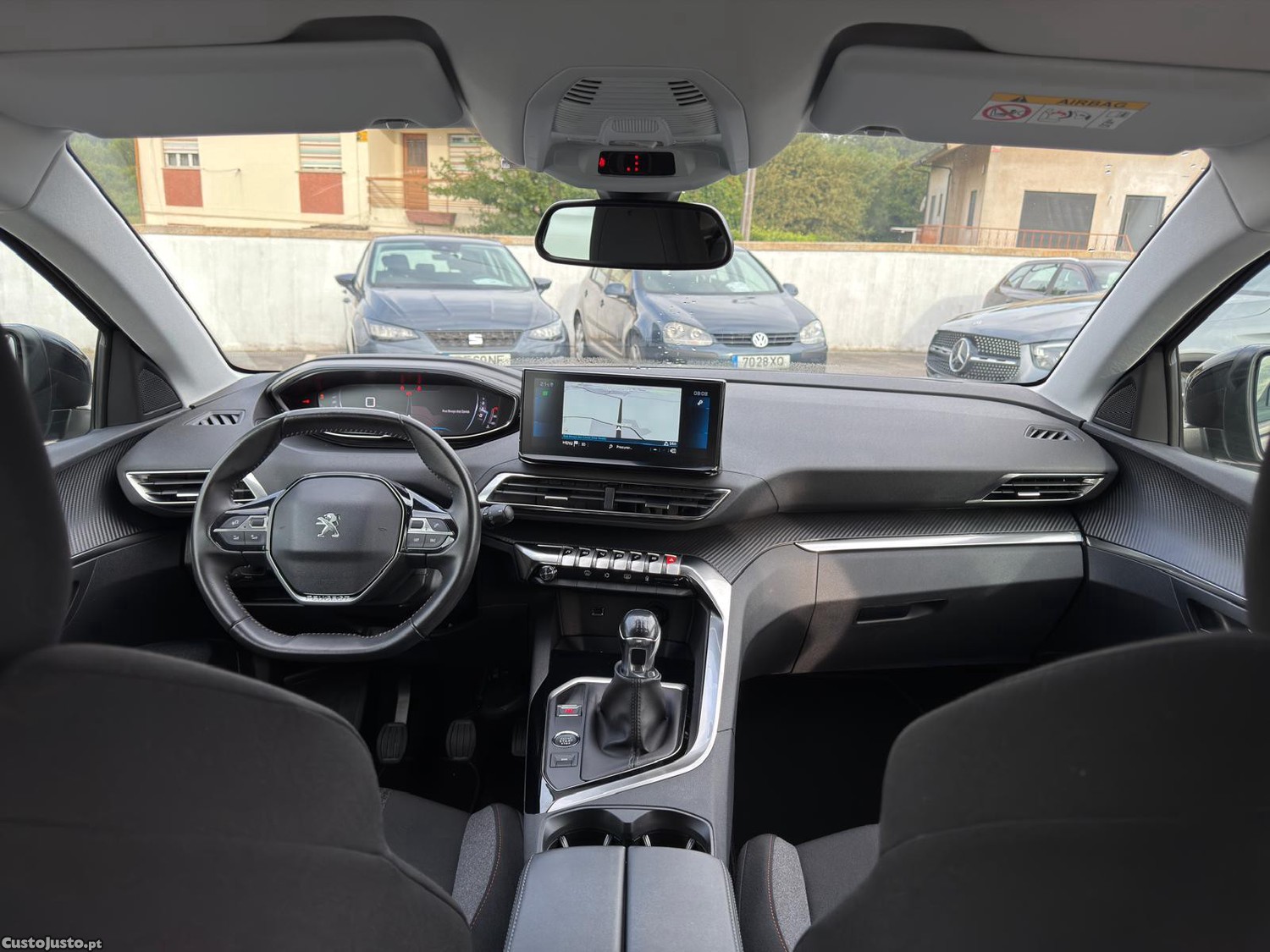 Peugeot 3008 1.5 BlueHDi Active Pack — fotografia 13