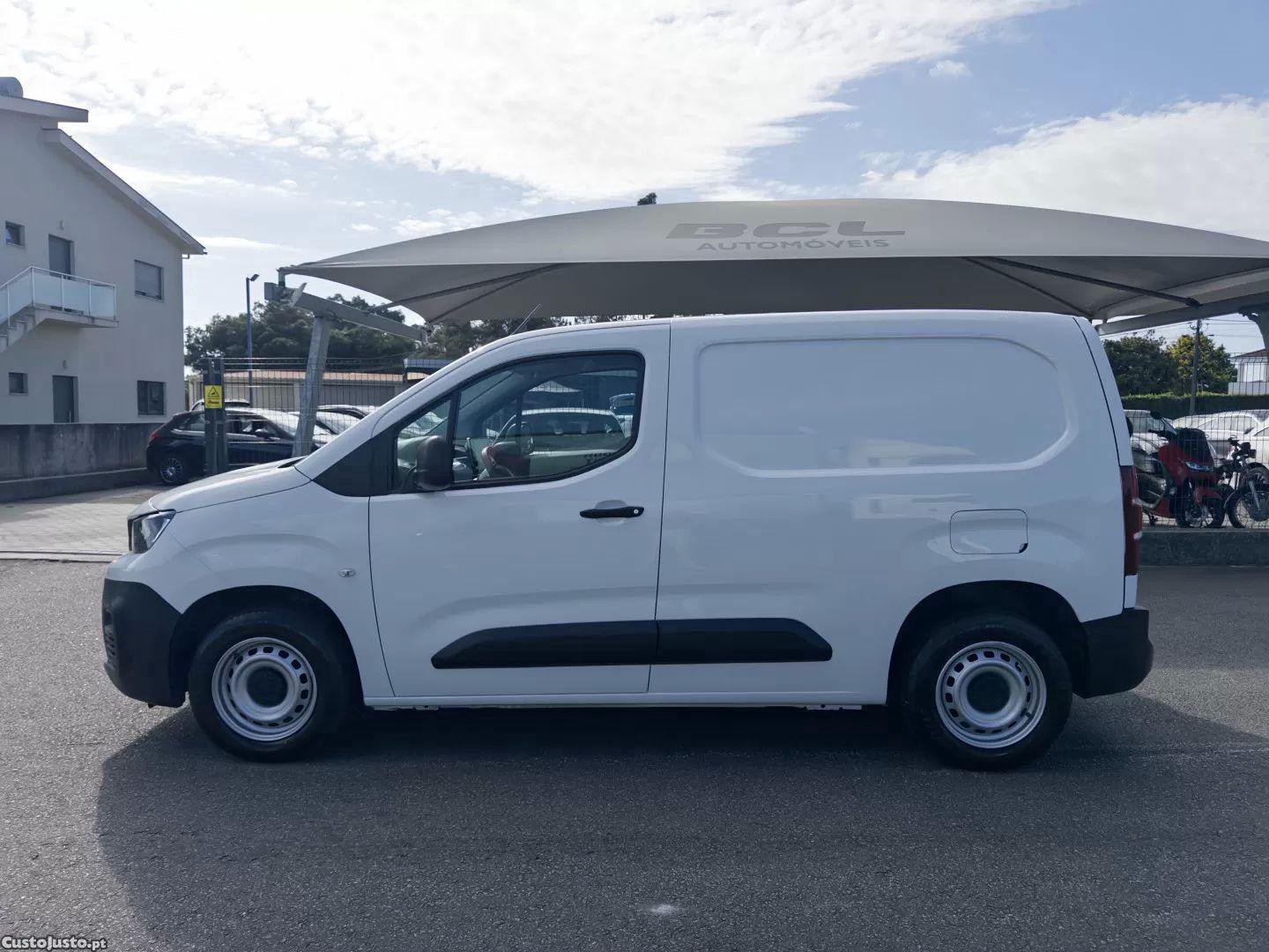 Peugeot Partner Premium l1 — fotografia 22
