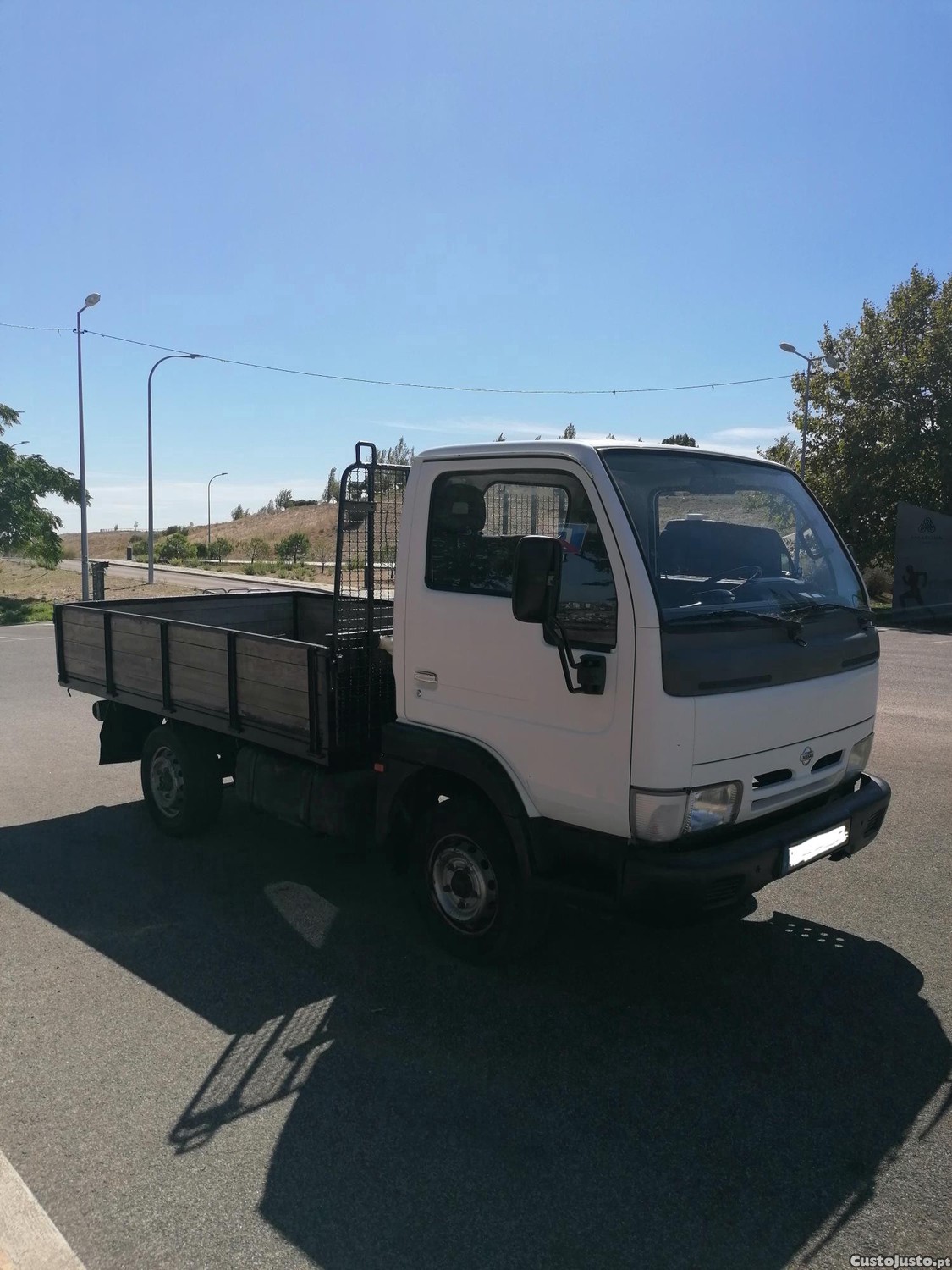 Nissan Cabstar 2.7TD 90