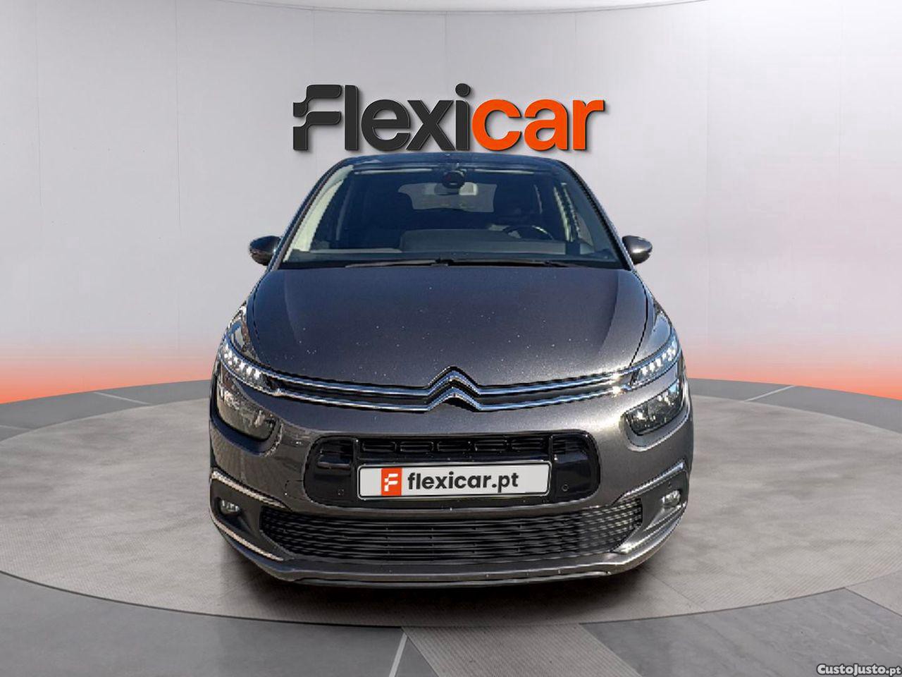 Citroën C4 Spacetourer 1.5 BlueHDi Shine — fotografia 15