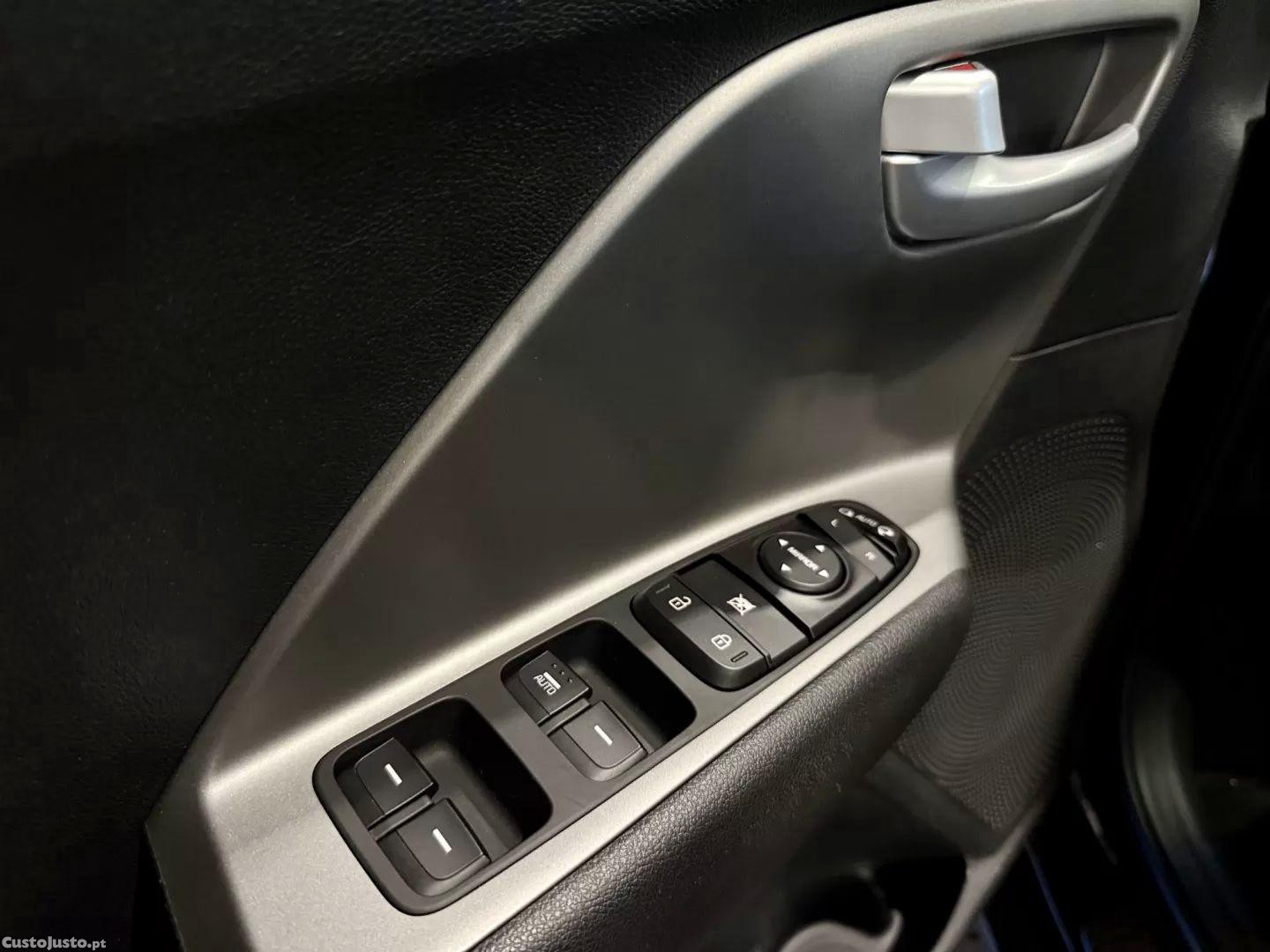 Kia Niro 1.6 gdi phev urban — fotografia 7