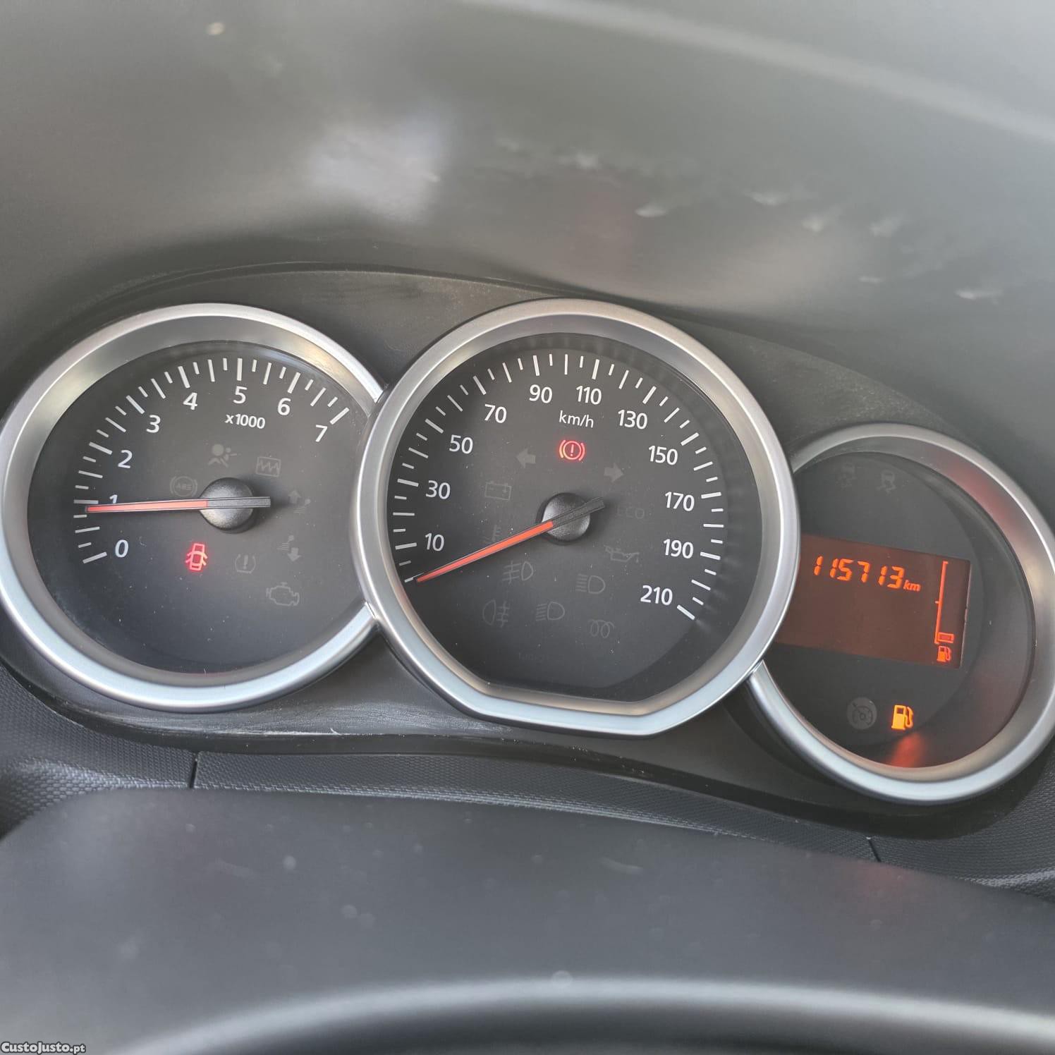 Dacia Duster 1.2 TCe SL Black Shadow — fotografia 7