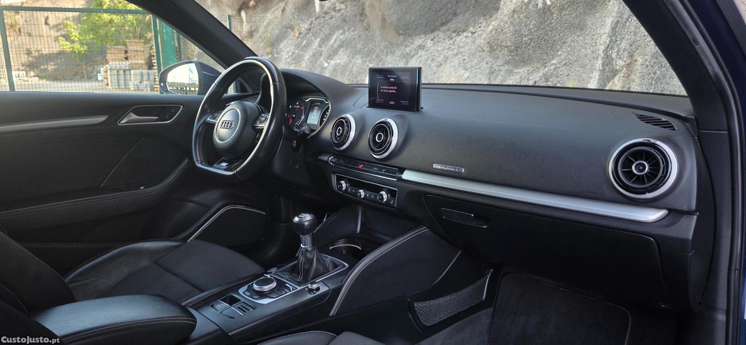 Audi A3 2.0 TDI S-LINE QUATTRO — fotografia 4