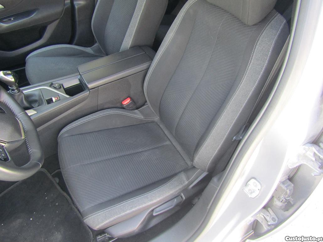 Peugeot 308 sw — fotografia 4