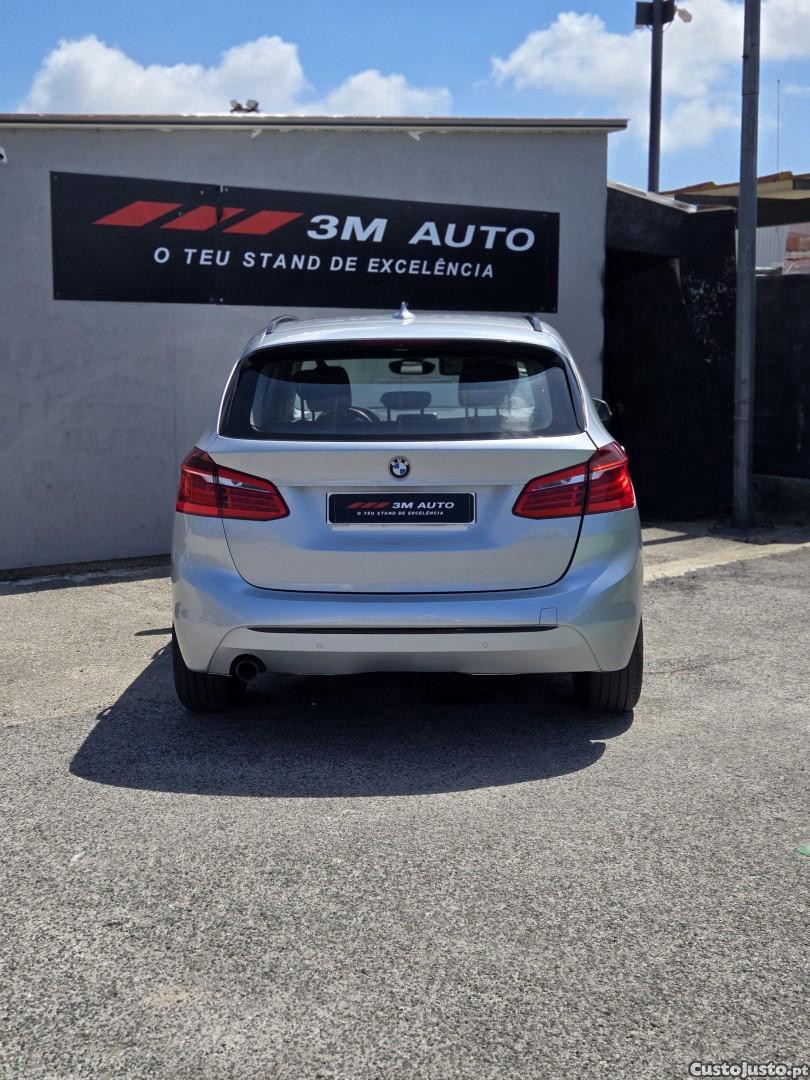 BMW 216 Active Tourer d Advantage — fotografia 7