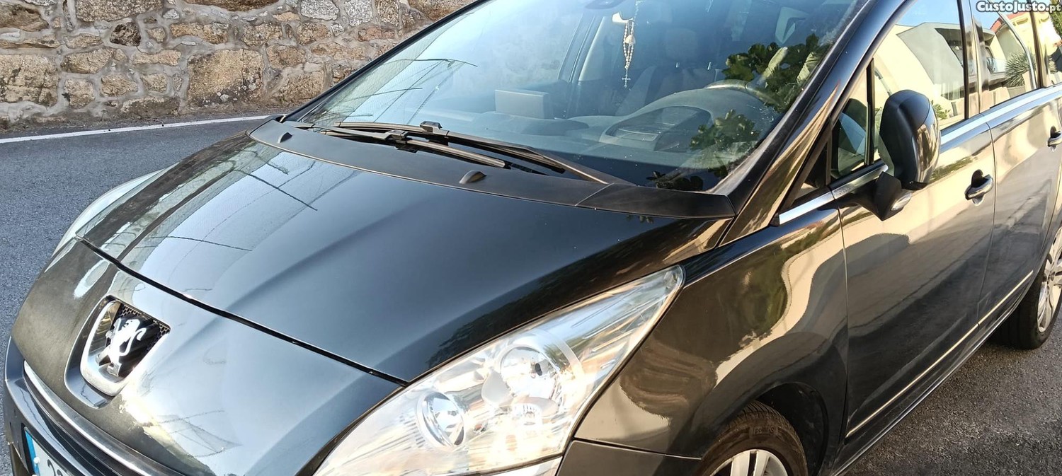 Peugeot 5008 1.6 — fotografia 3