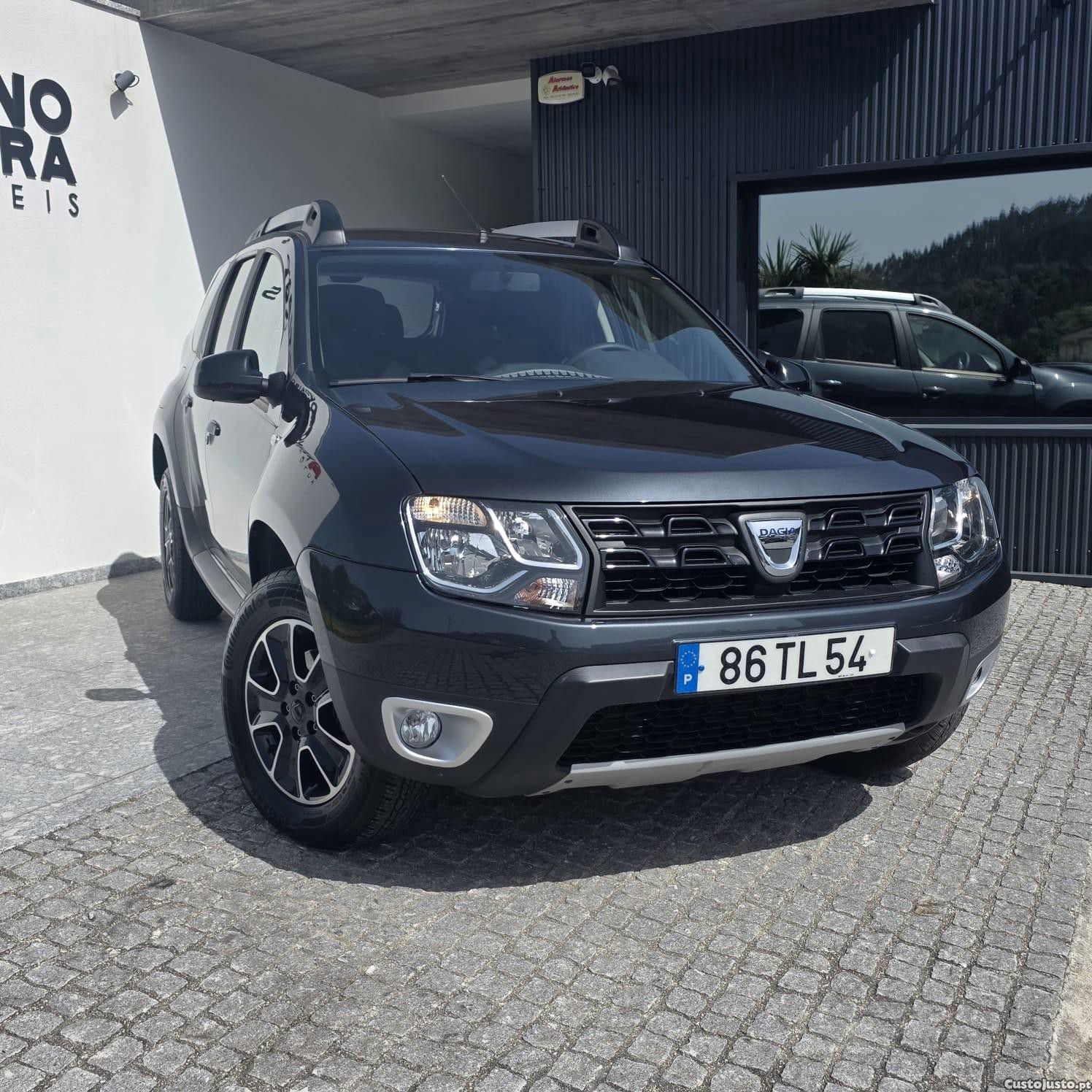Dacia Duster 1.2 TCe SL Black Shadow — fotografia 11