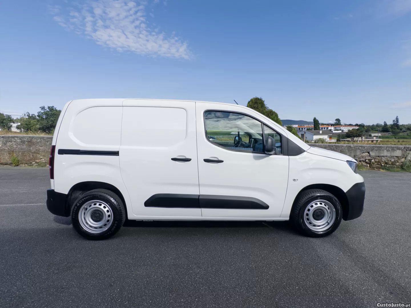 Peugeot Partner Premium l1 — fotografia 18