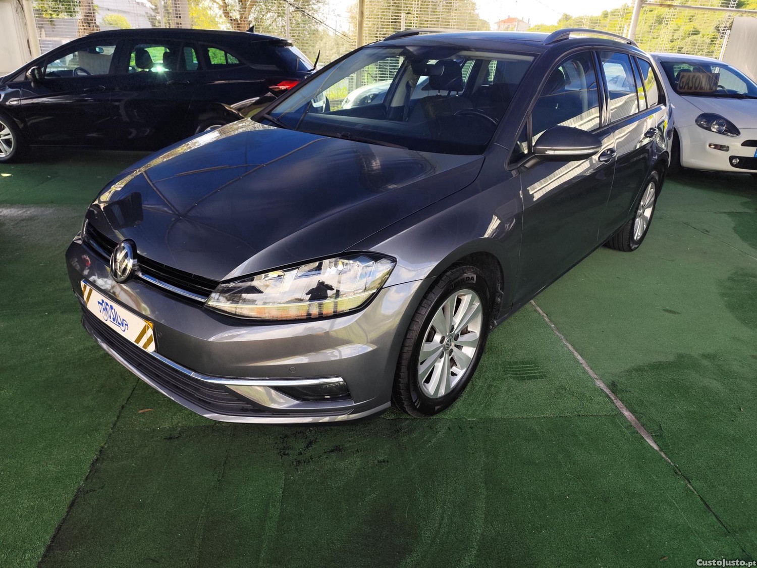 Volkswagen Golf 1.6 TDI Variant Confortline — fotografia 7