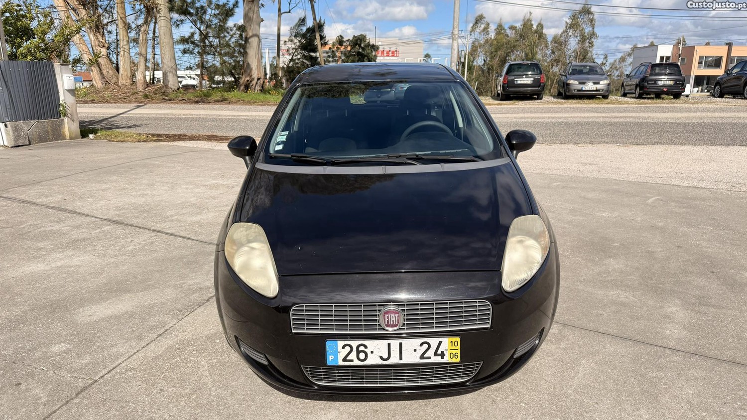 Fiat Punto 1.2 16V de 2010 — fotografia 13