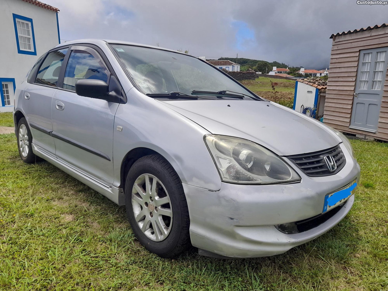 Honda Civic 5Dr — fotografia 4