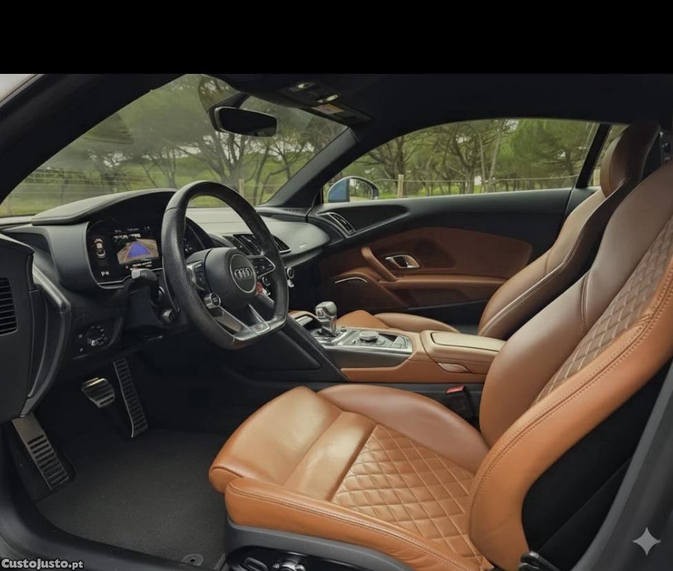 Audi R8 5.2 V10 — fotografia 4