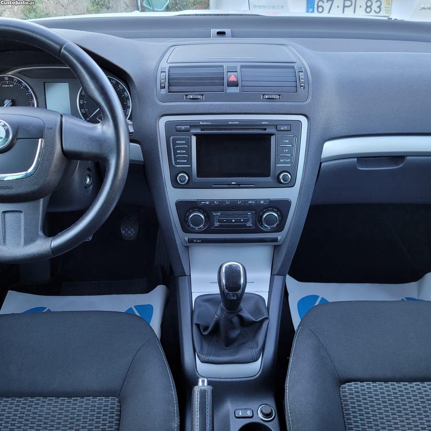 Skoda Octavia 1.6 TDi Sportline — fotografia 10