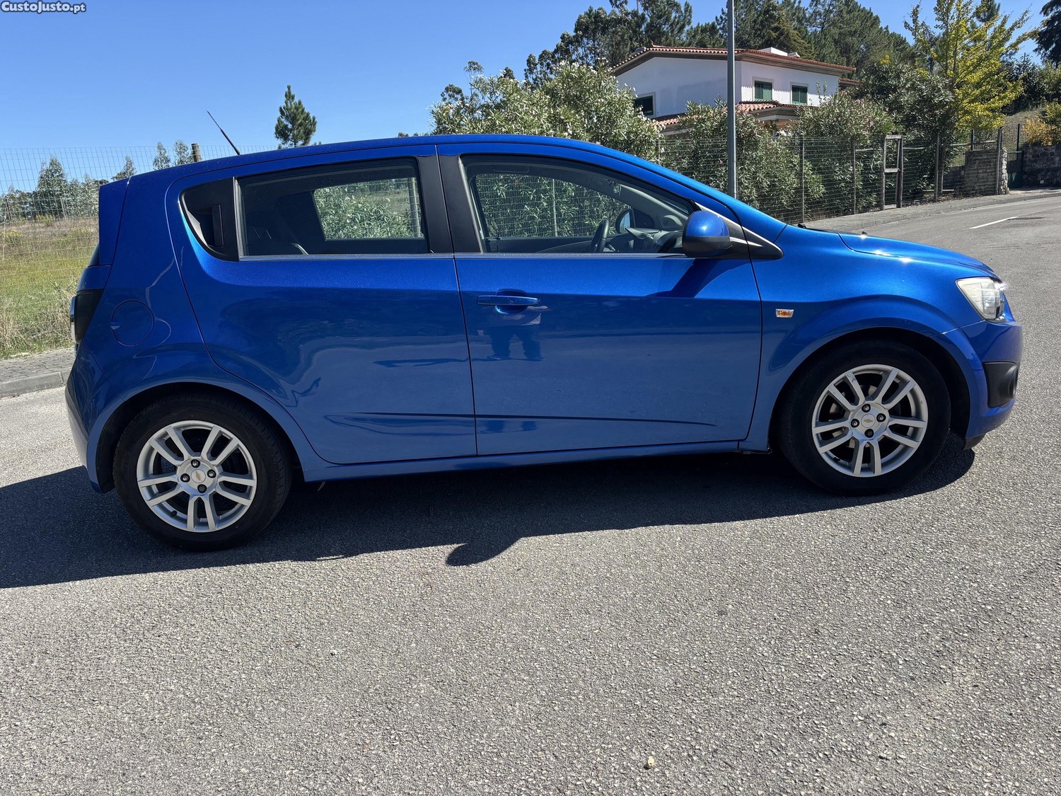 Chevrolet Aveo 1.2 bi-fuel — fotografia 5