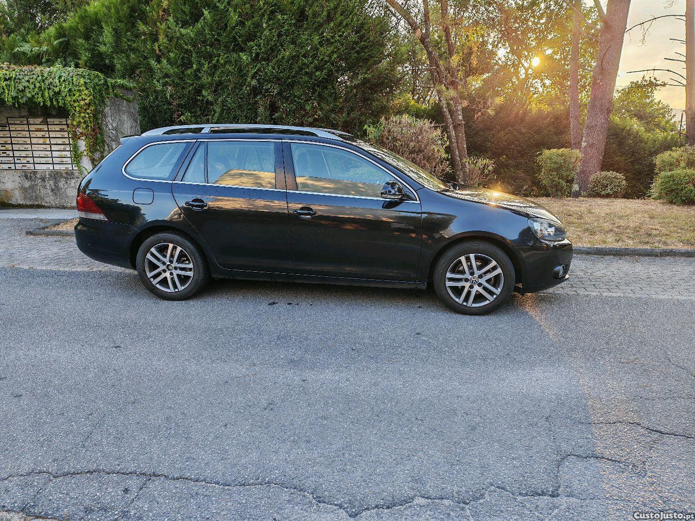 Volkswagen Golf 1.6 TDI Variant — fotografia 10