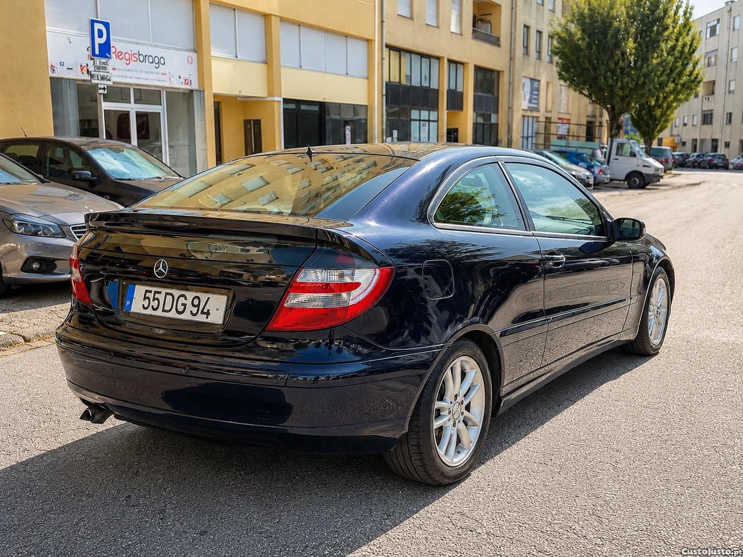 Mercedes-Benz C 220 220CDI — fotografia 5
