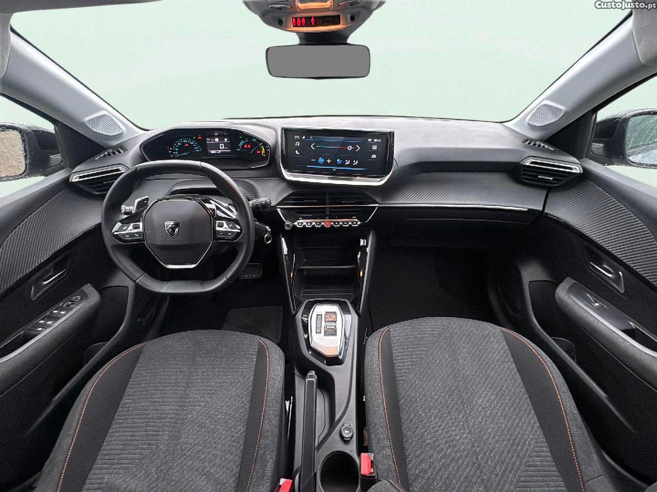 Peugeot 208 1.2 Hybrid Style e-DCS6 — fotografia 4
