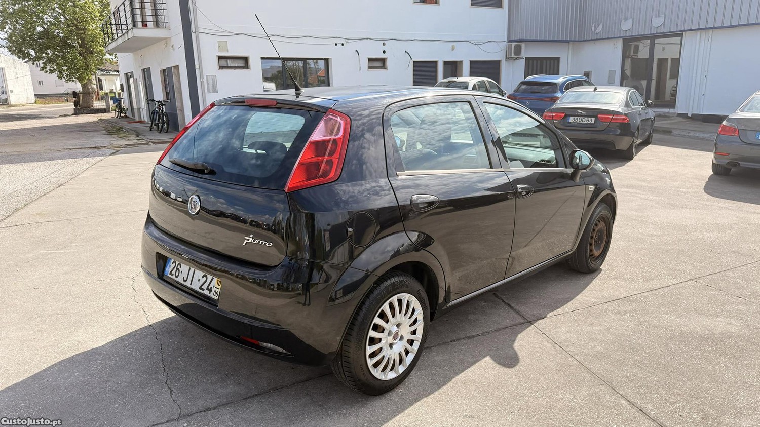 Fiat Punto 1.2 16V de 2010 — fotografia 14