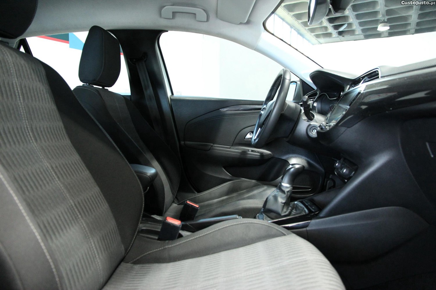 Opel Corsa 1.2 Business — fotografia 16