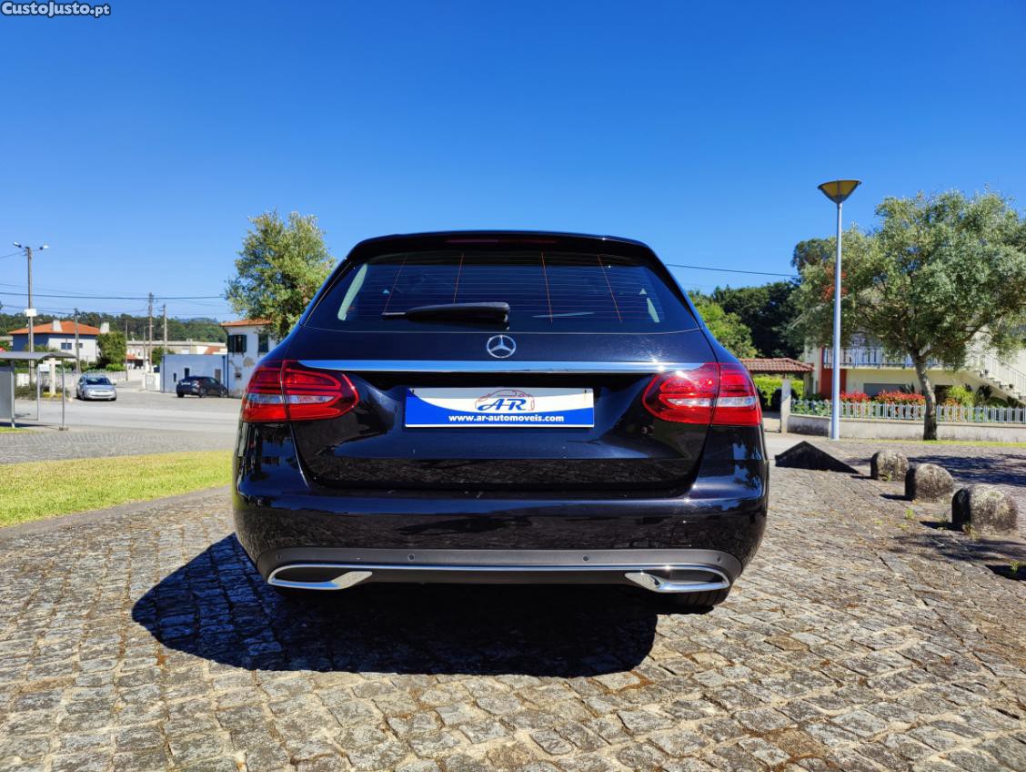 Mercedes-Benz C 180 d Station — fotografia 4