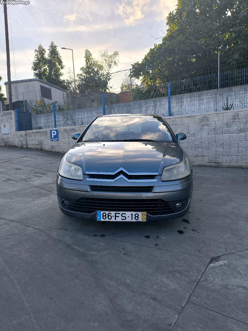 Citroën C4 HDI 1.6 110cv — fotografia 7
