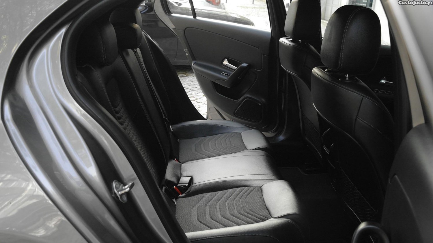 Mercedes-Benz A 180 d Progressive — fotografia 7