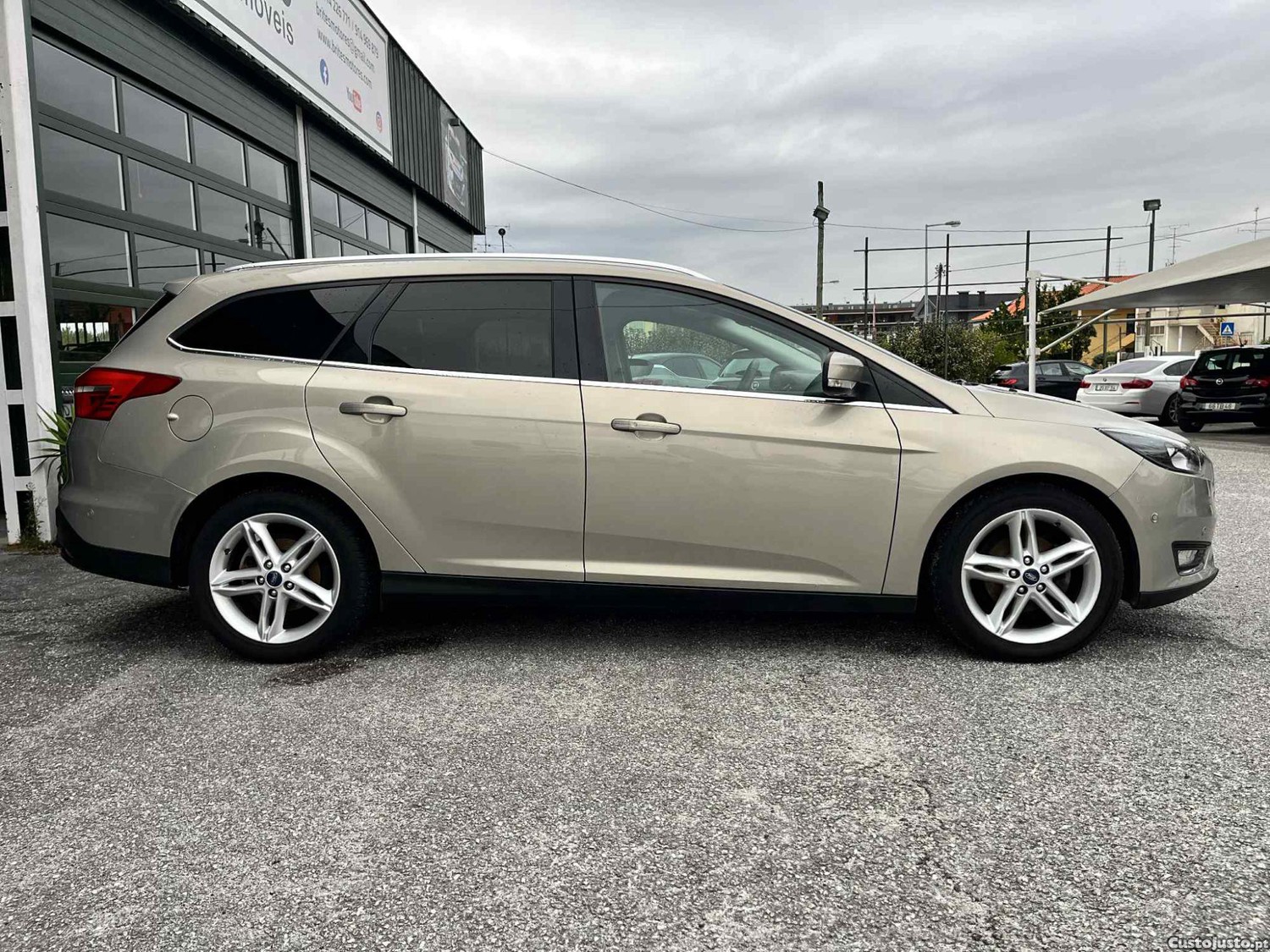 Ford Focus SW 1.5 TDCi Titanium - 18 — photo 5