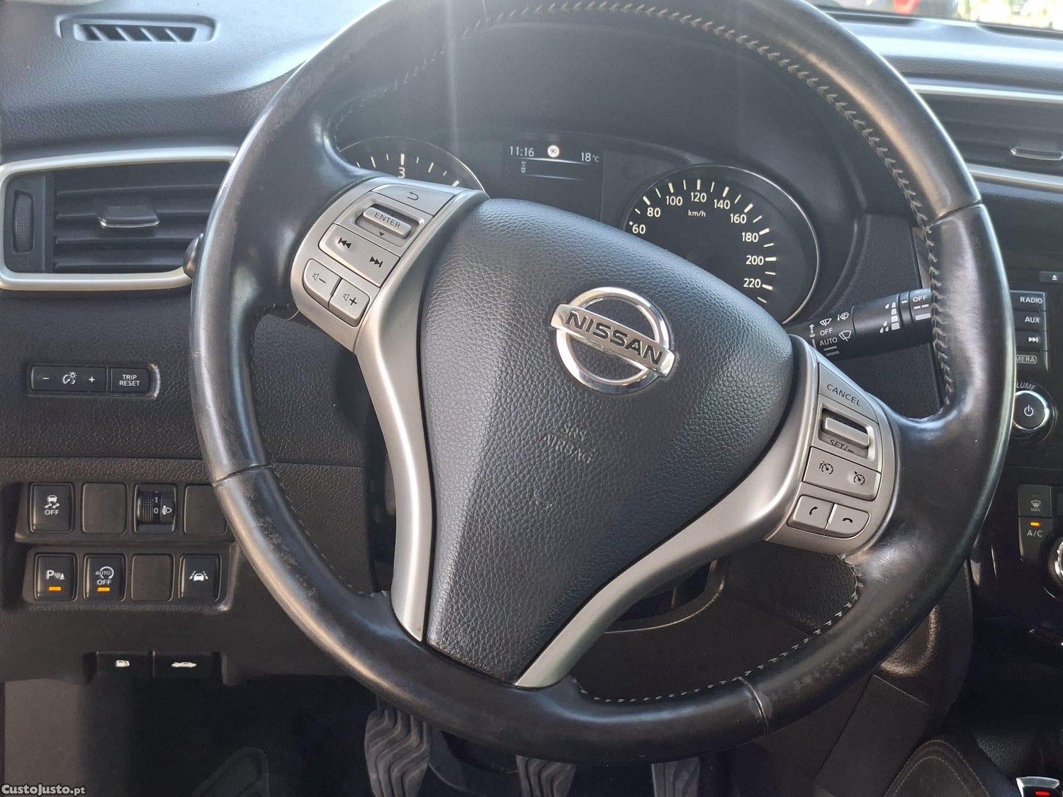 Nissan Qashqai 1.4 Pure Drive — fotografia 4