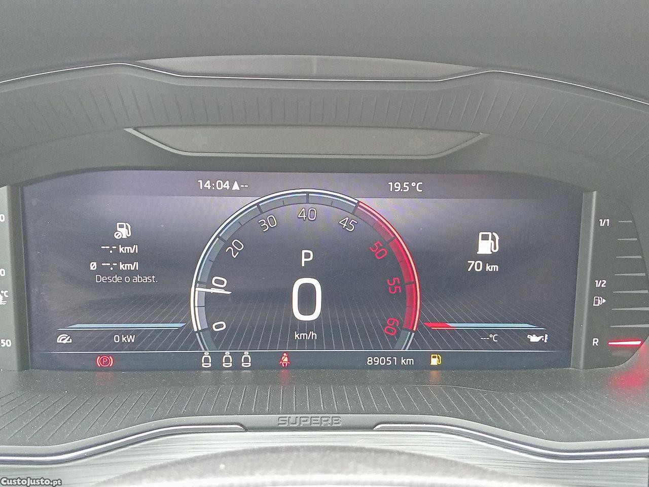 Skoda Superb Break 2.0 TDI Ambition DSG — fotografia 5
