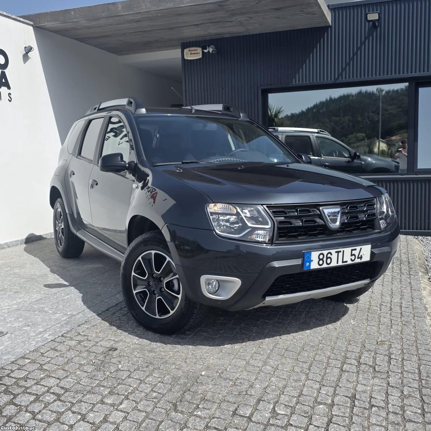 Dacia Duster 1.2 TCe SL Black Shadow — fotografia 22