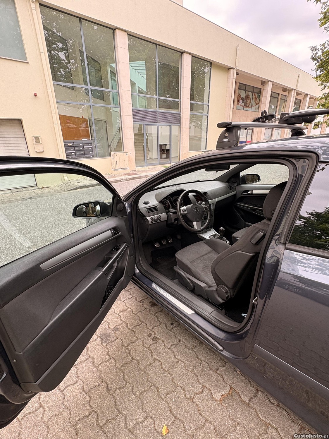 Opel Astra GTC — fotografia 6