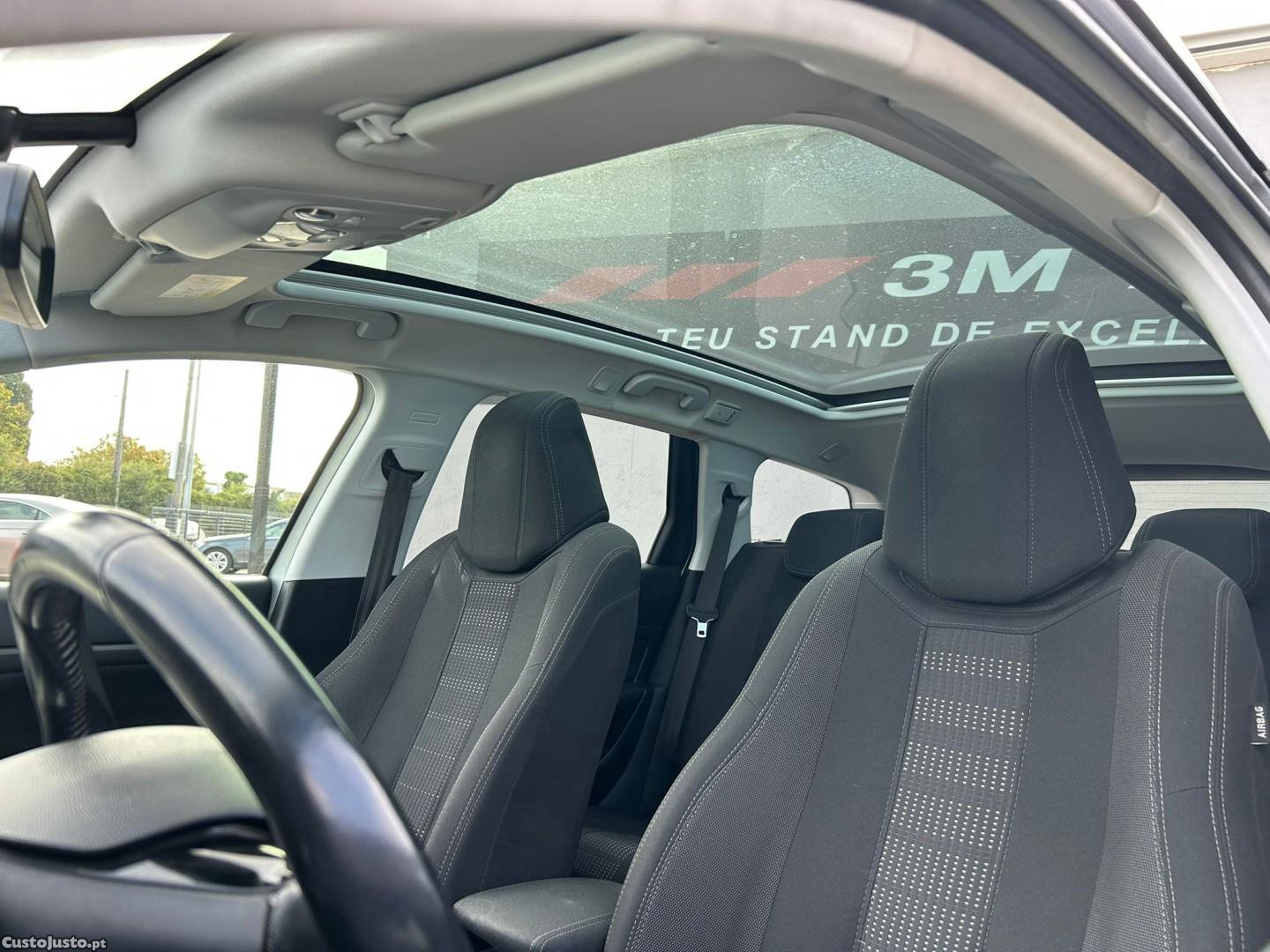 Peugeot 308 1.6 BlueHDi Allure — fotografia 5