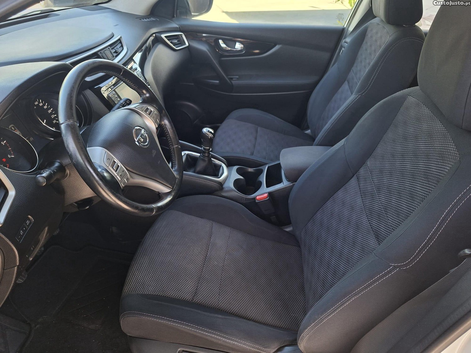 Nissan Qashqai 1.4 Pure Drive — fotografia 6