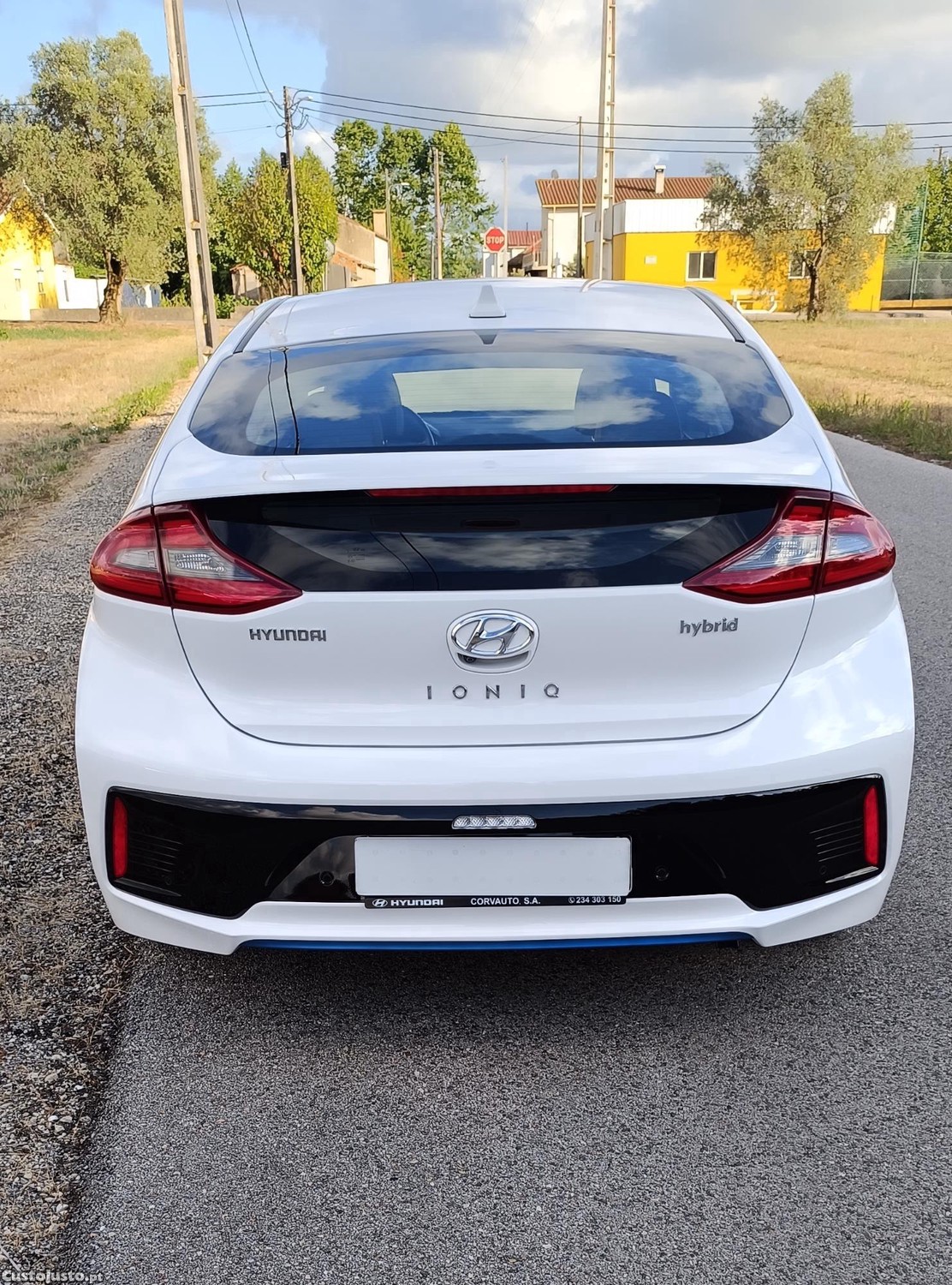 Hyundai IONIQ 1.6 GDI Hybrid Tech (HEV)-141cv - COMO NOVO — fotografia 5