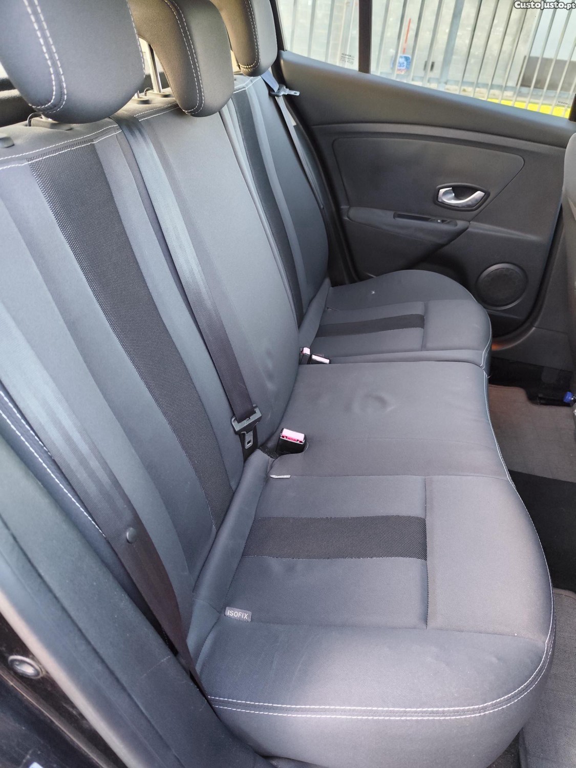 Renault Mégane 1.5DCI C/GPS — fotografia 3