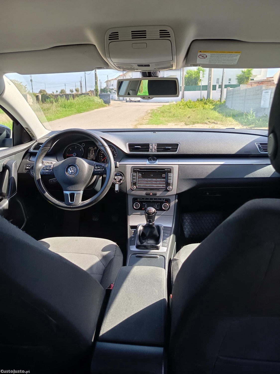 Volkswagen Passat 1.6 BLUEMOTION — fotografia 5