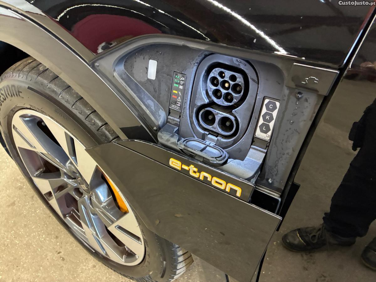 Audi e-tron 55 quattro — fotografia 2