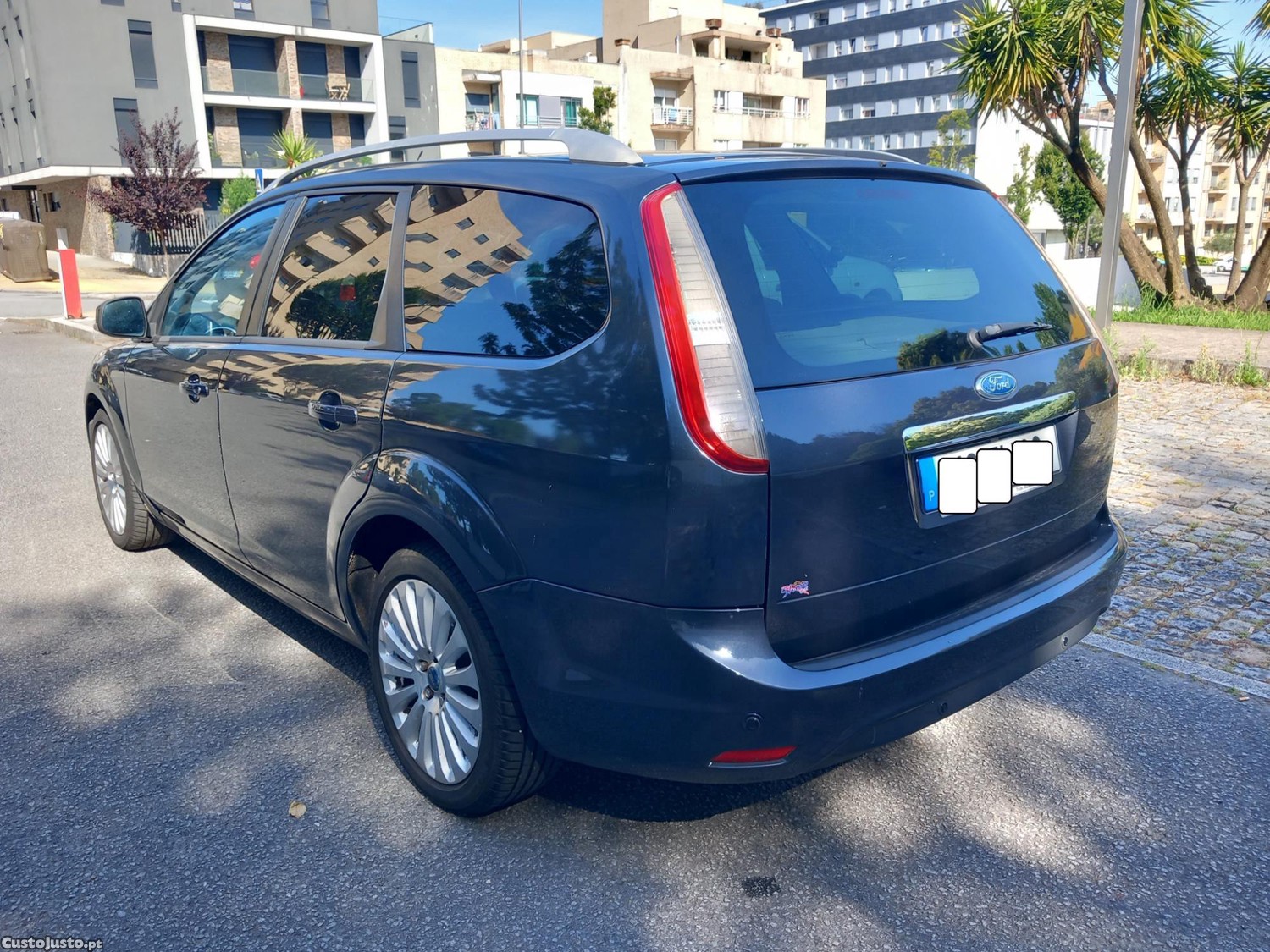 Ford Focus SW 1.6 TDCi Trend — fotografia 14