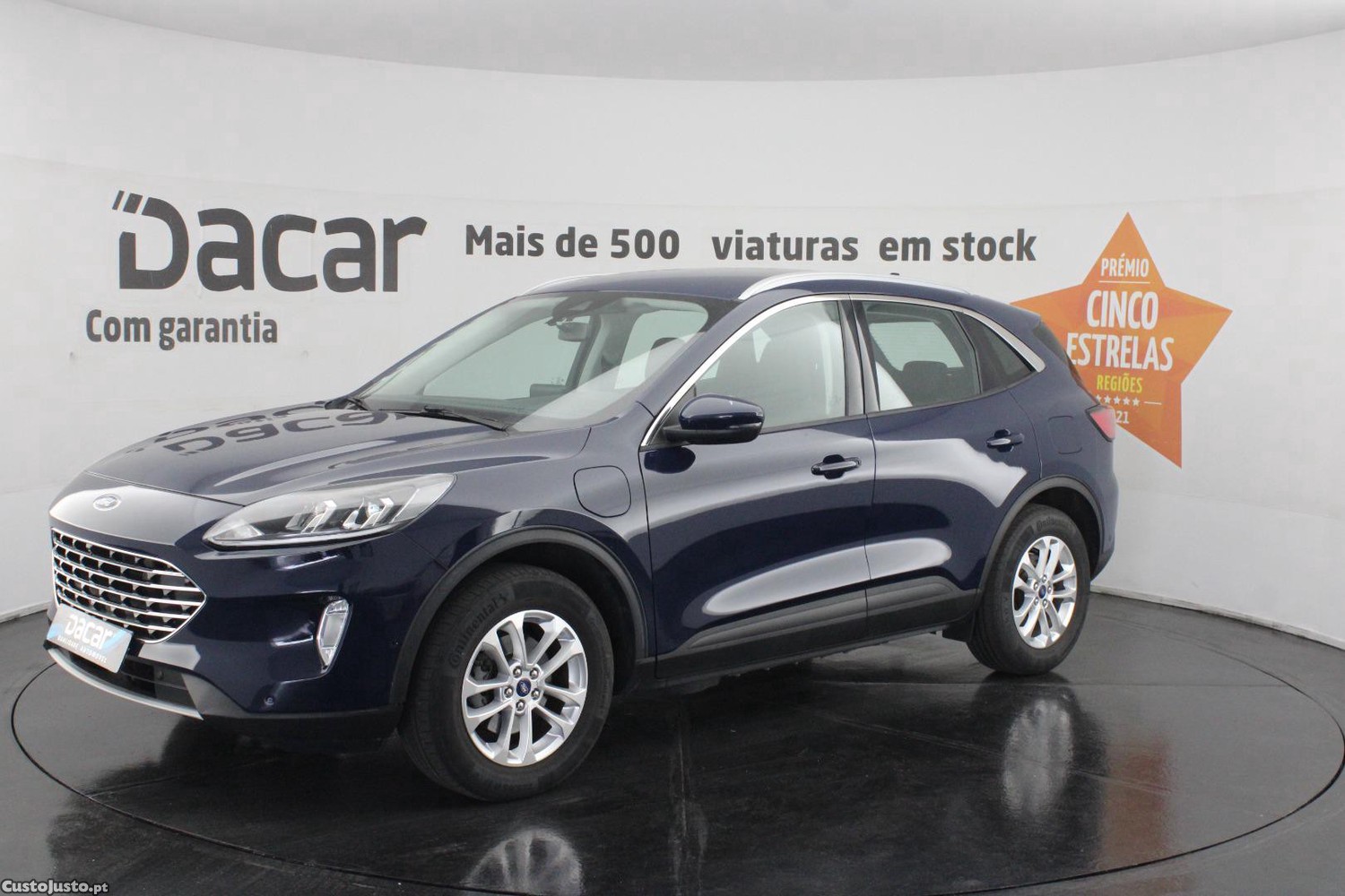 Ford Kuga 2.5 P-HEV TITANIUM (AUTO) — fotografia 32