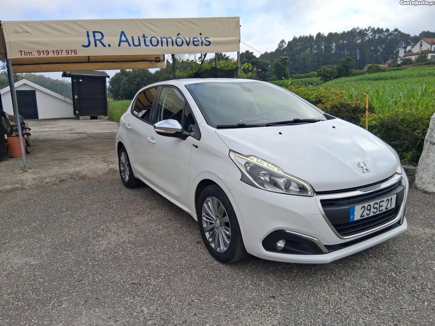 Peugeot 208 VAR — fotografia 8