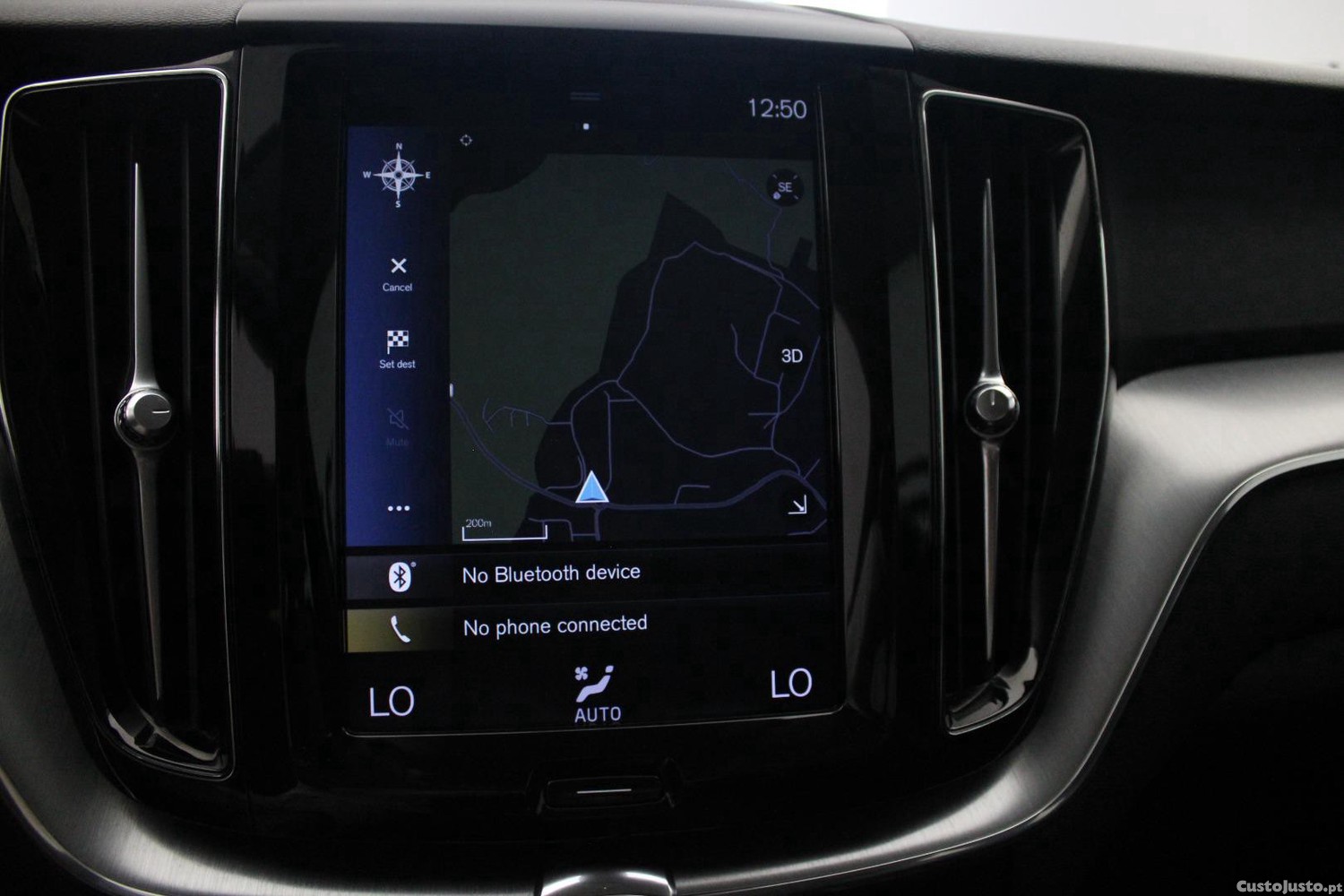 Volvo XC 60 T8 PHEV MOMENTUM PLUS (AUTO) — fotografia 27