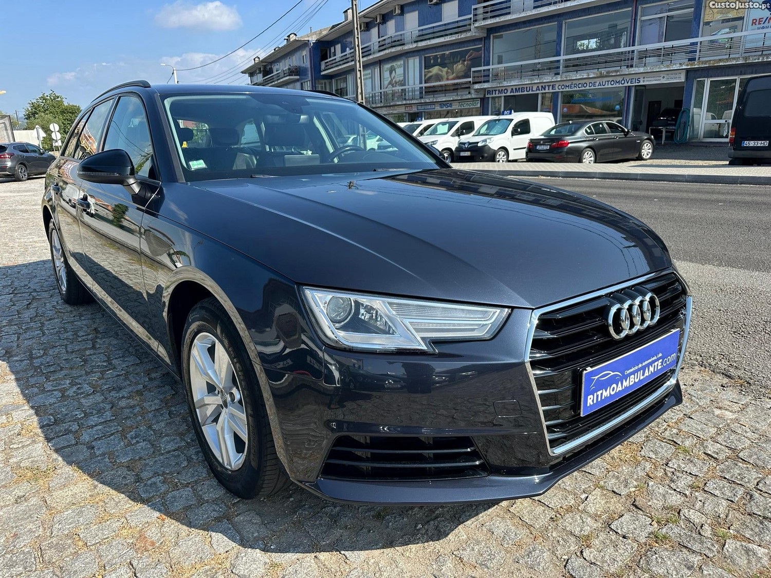Audi A4 Avant 2.0 TDI Design S tronic — fotografia 15