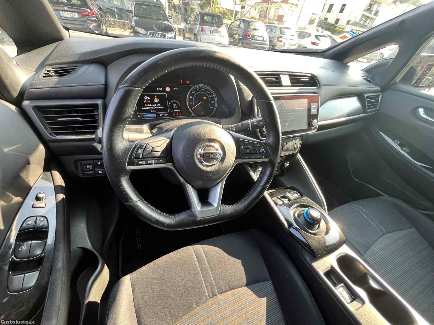 Nissan Leaf N-Connecta 40kwh — fotografia 10